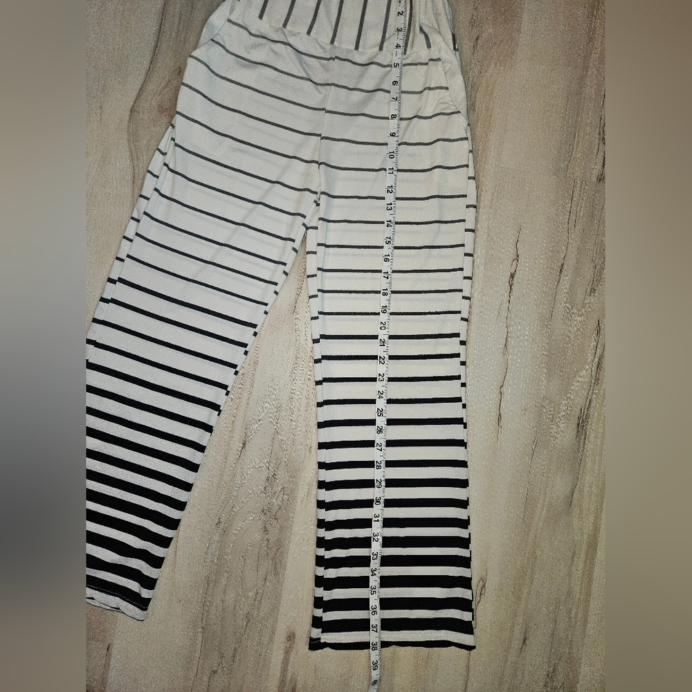 Amazon Black White Striped Wide Leg Soft Palazzo Pants Medium Lounge Pockets - Picture 3 of 10
